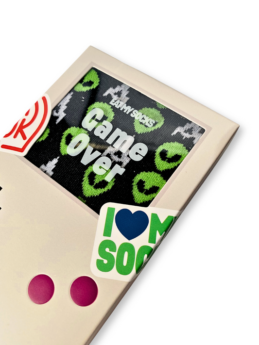 EAT MY SOCKS Geschenksocken „Game Over“