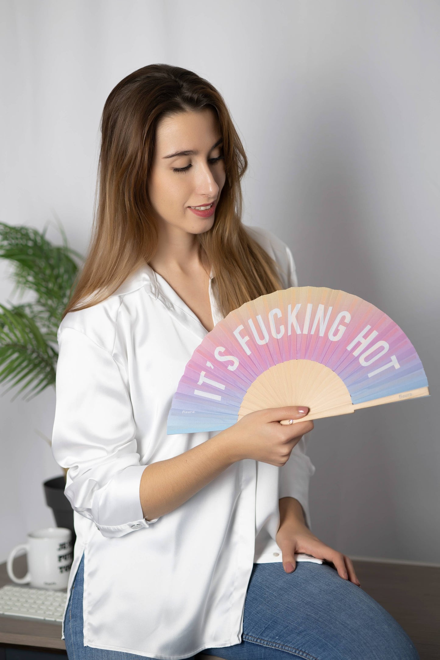 Fisura - Fächer „Fucking Hot“ - leuchtet im Dunkeln