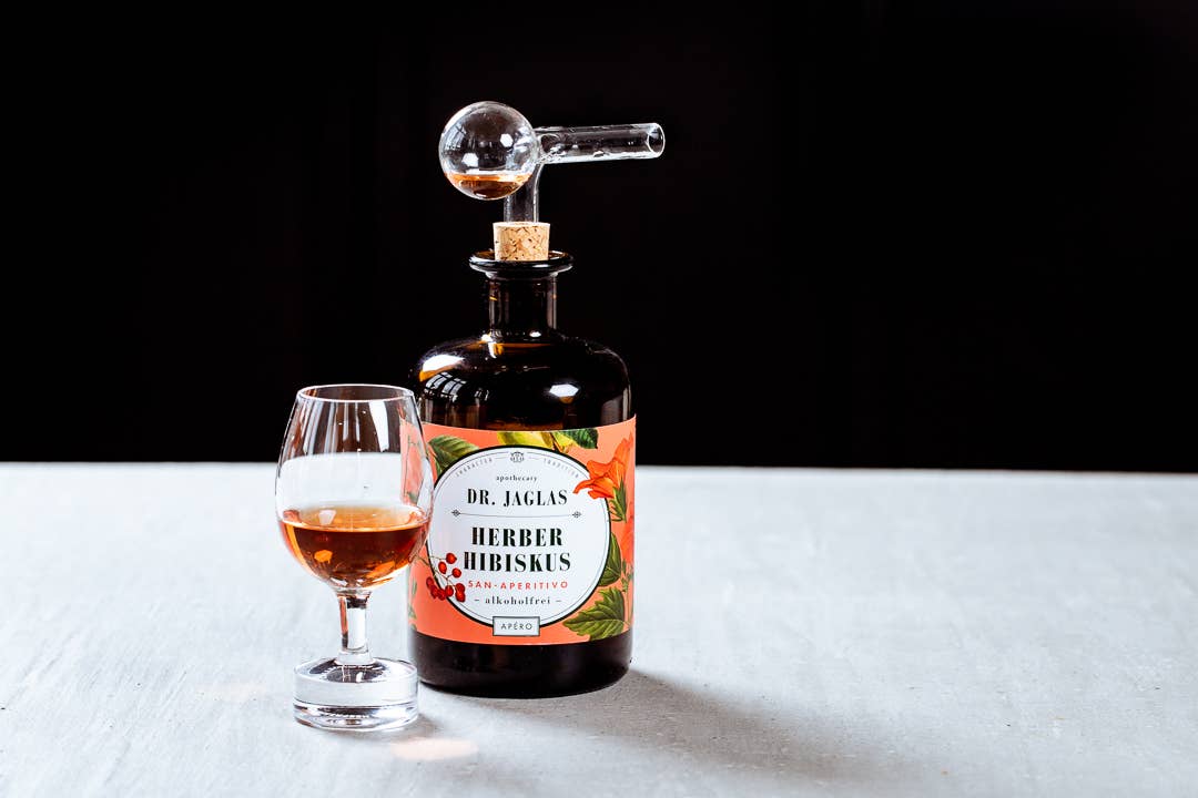 Herber Hibiskus, alkoholfreier Aperitif Spirituose