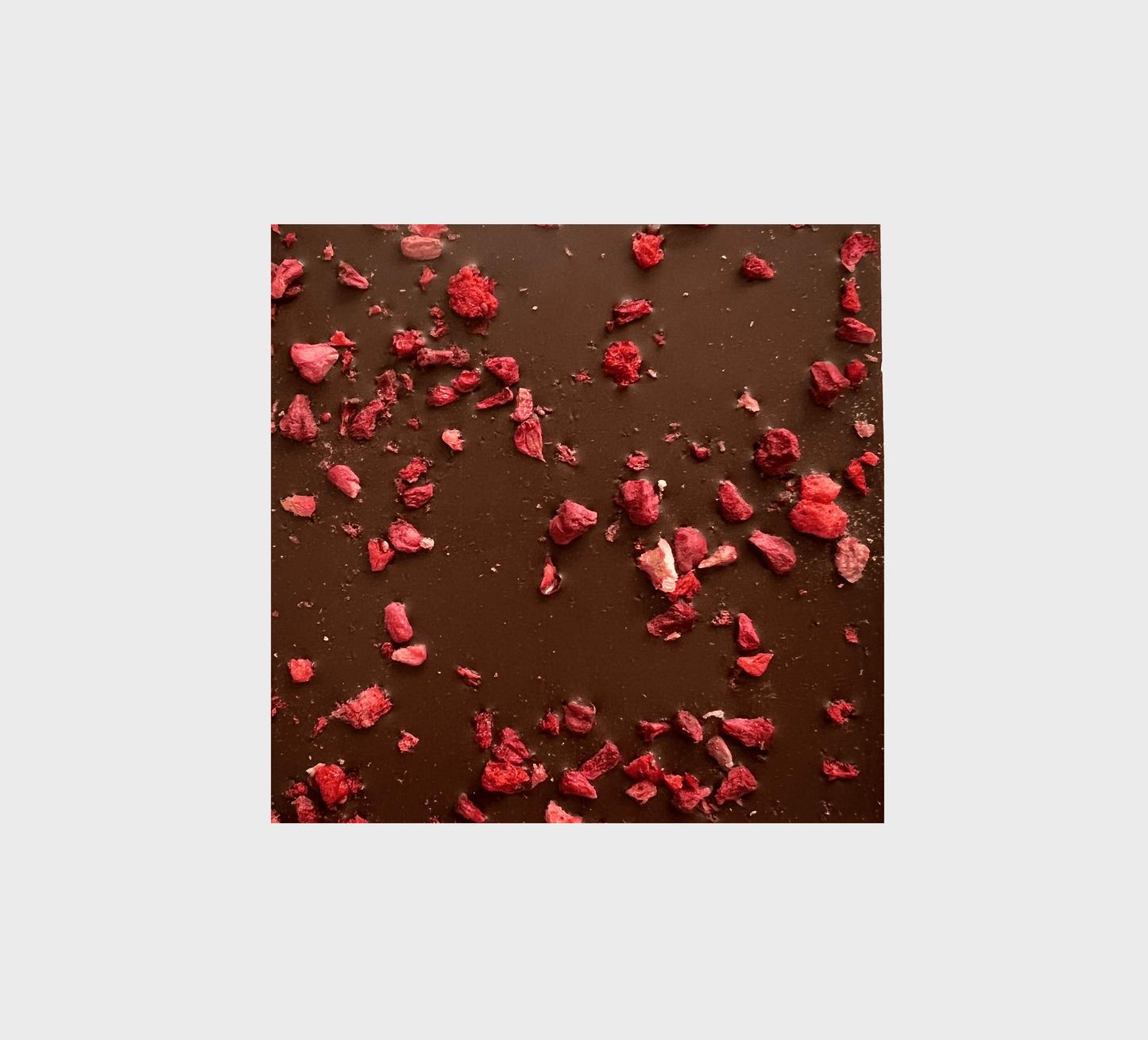 Goodio vegane Schokolade mit roten Beeren 49% Bio