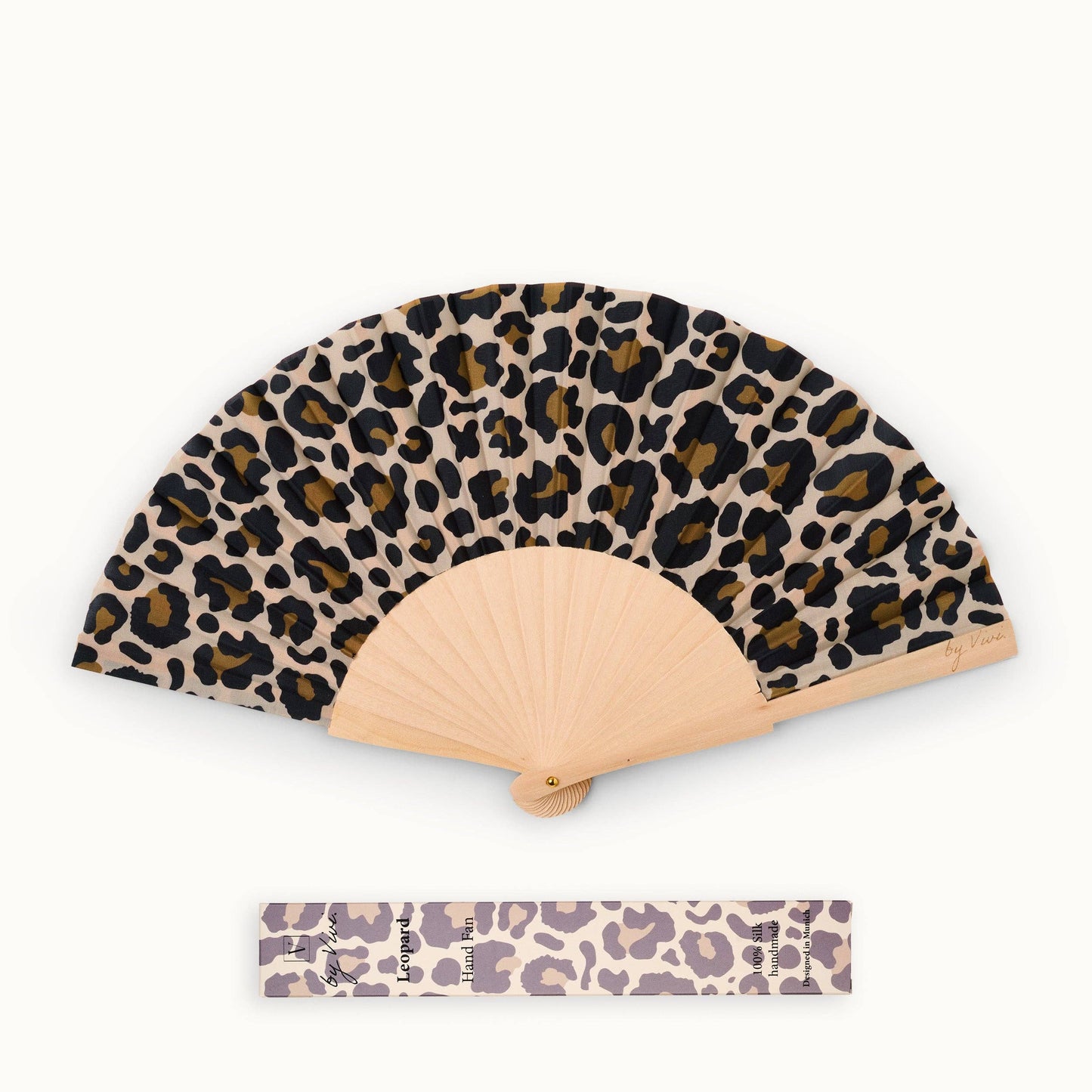 By-Vivi Fächer Leopard