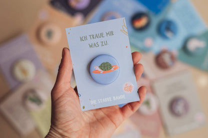 Liesels Wicht Button Mit Affirmation - Schildkröte - Ich Traue Mir Was Zu