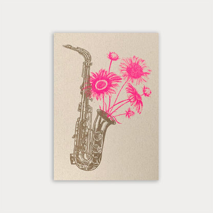 Postkarte / Saxophon mit Blumen / Ökopapier