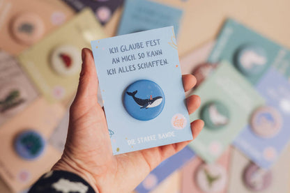 Liesels Wicht Button Mit Affirmation - Wal - Ich Glaube Fest an Mich