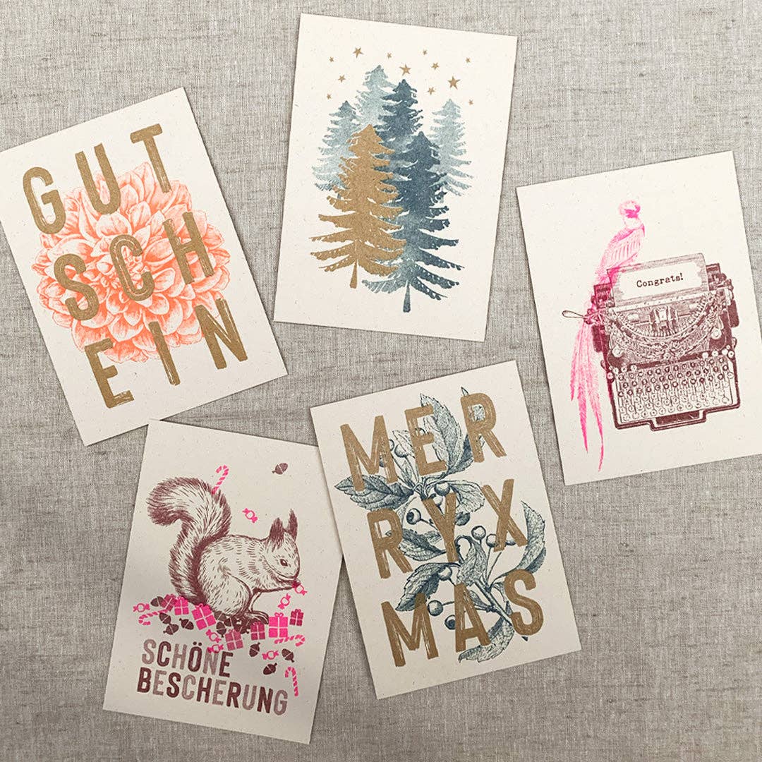 Postkarte / Tannenbäume mit Sternenhimmel  / Ökopapier