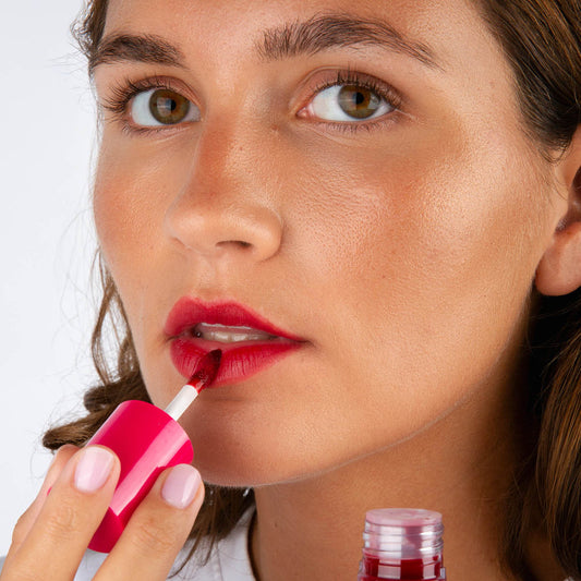La Crique getöntes Lippenwasser #05 Ruby Crush