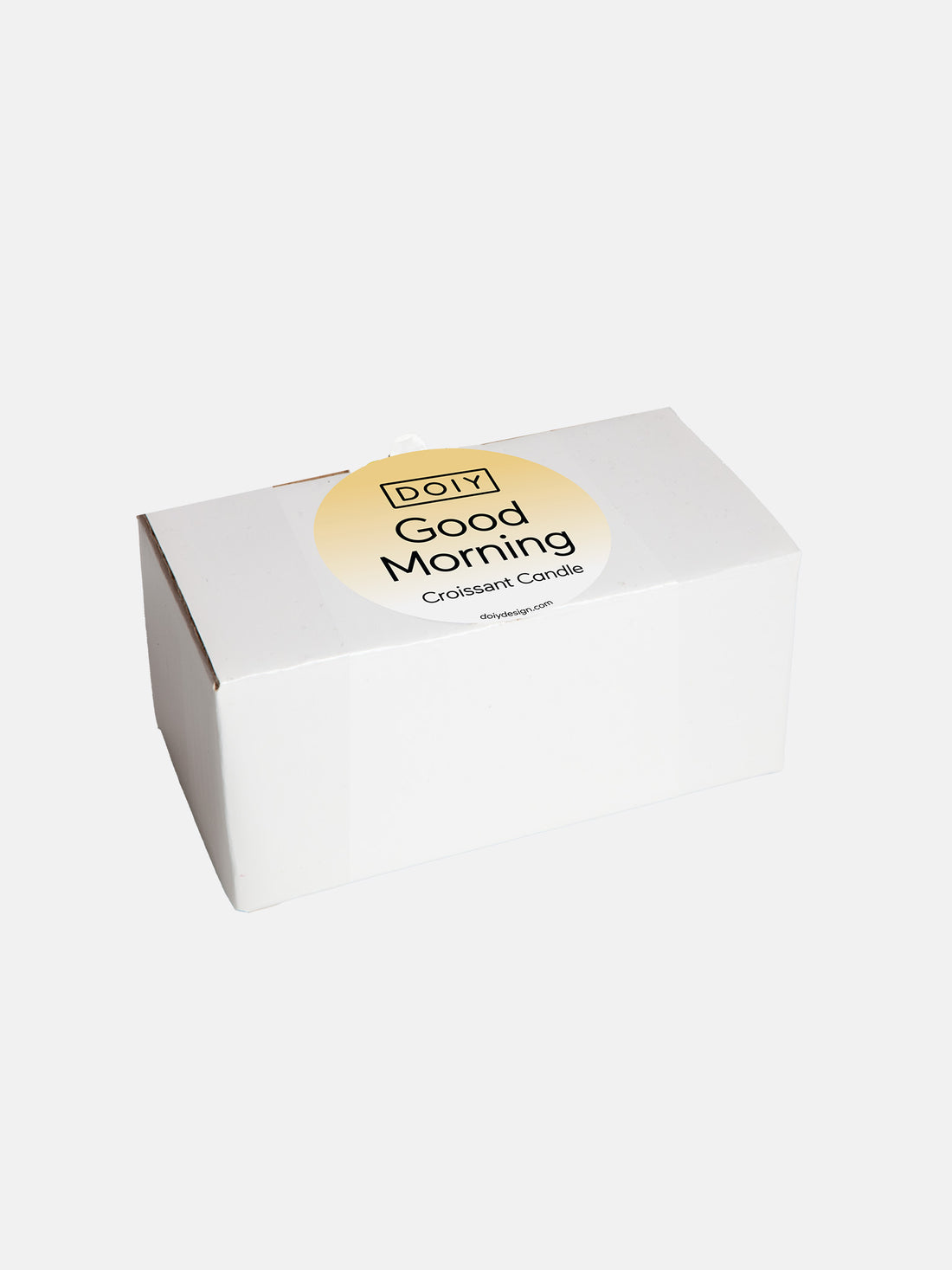 DOIY Duftkerze Croissant „Good Morning“ in eleganter Verpackung für ein aromatisches Morgenritual.