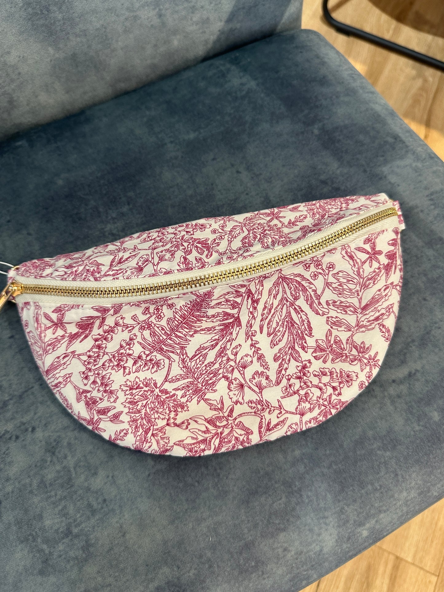 Day & Eve Crossbody Bag