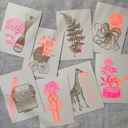 Postkarte zur Geburt / Kinderwagen mit Blume / Ökopapier