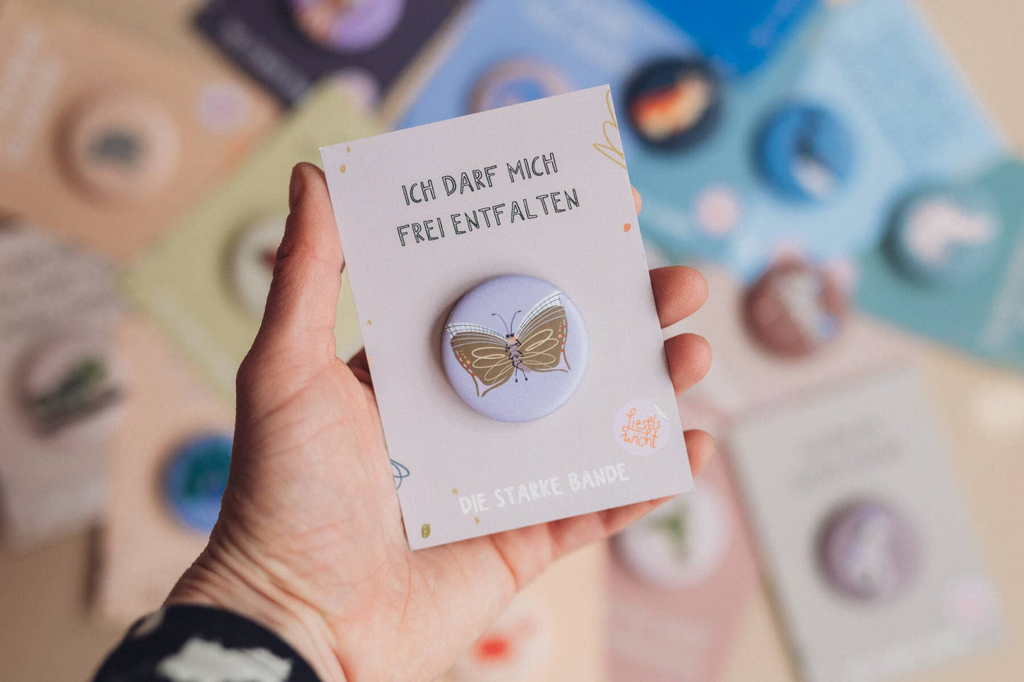 LieselsWicht Button Mit Affirmation - Schmetterling - Frei Entfalten