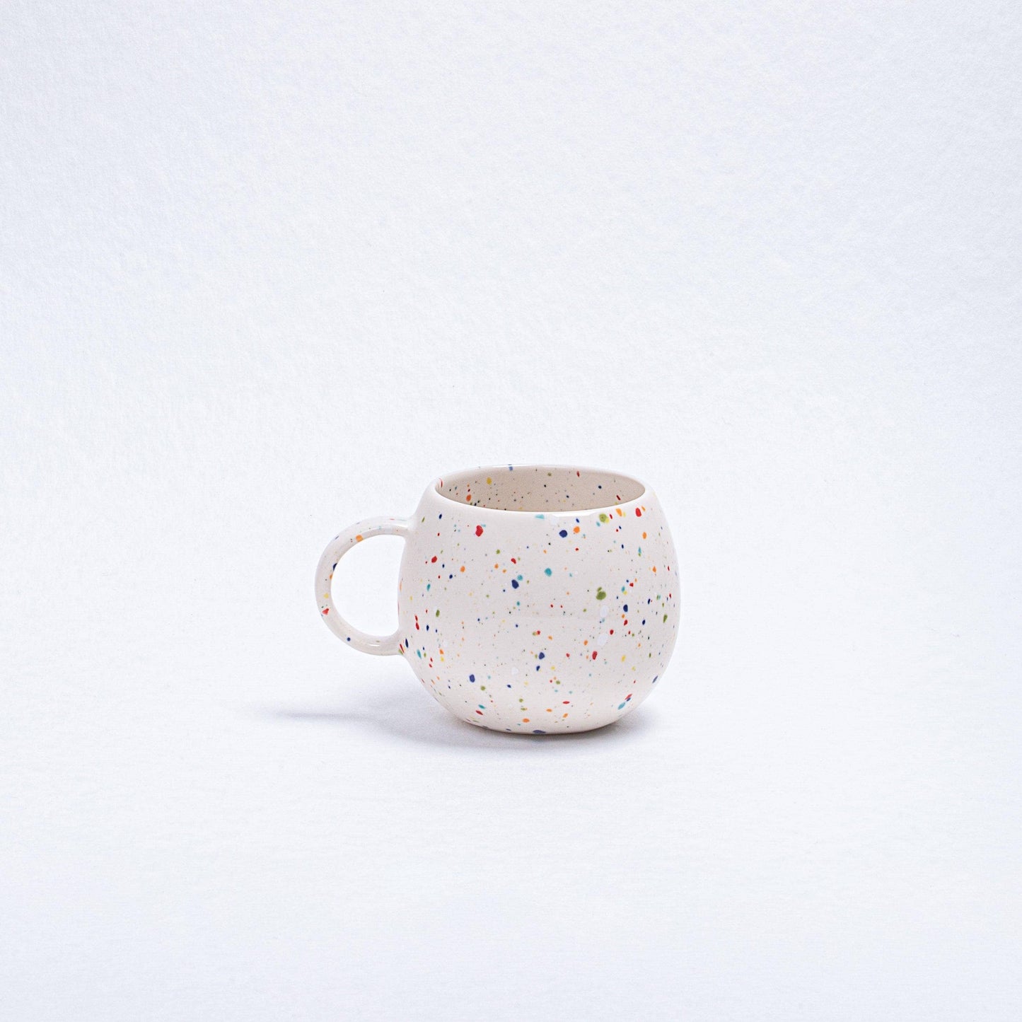 Egg Back Home „New Party“ Ball Tasse, 250 ml, Weiß