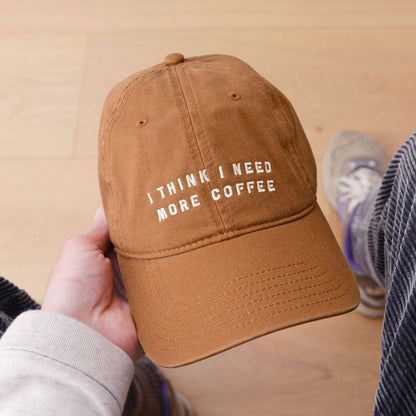 AlphabetBags - I think I need more coffee– Baumwoll-Baseballkappe